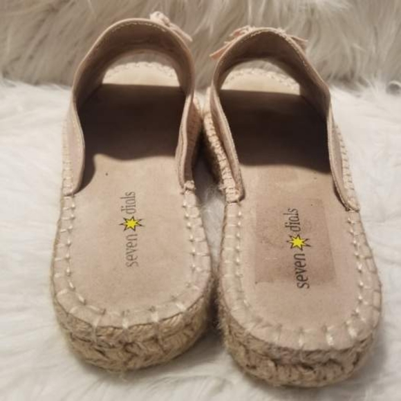 Seven Dials Wendelle Open Toe Tassle Espadrille Sandals - Picture 4 of 8